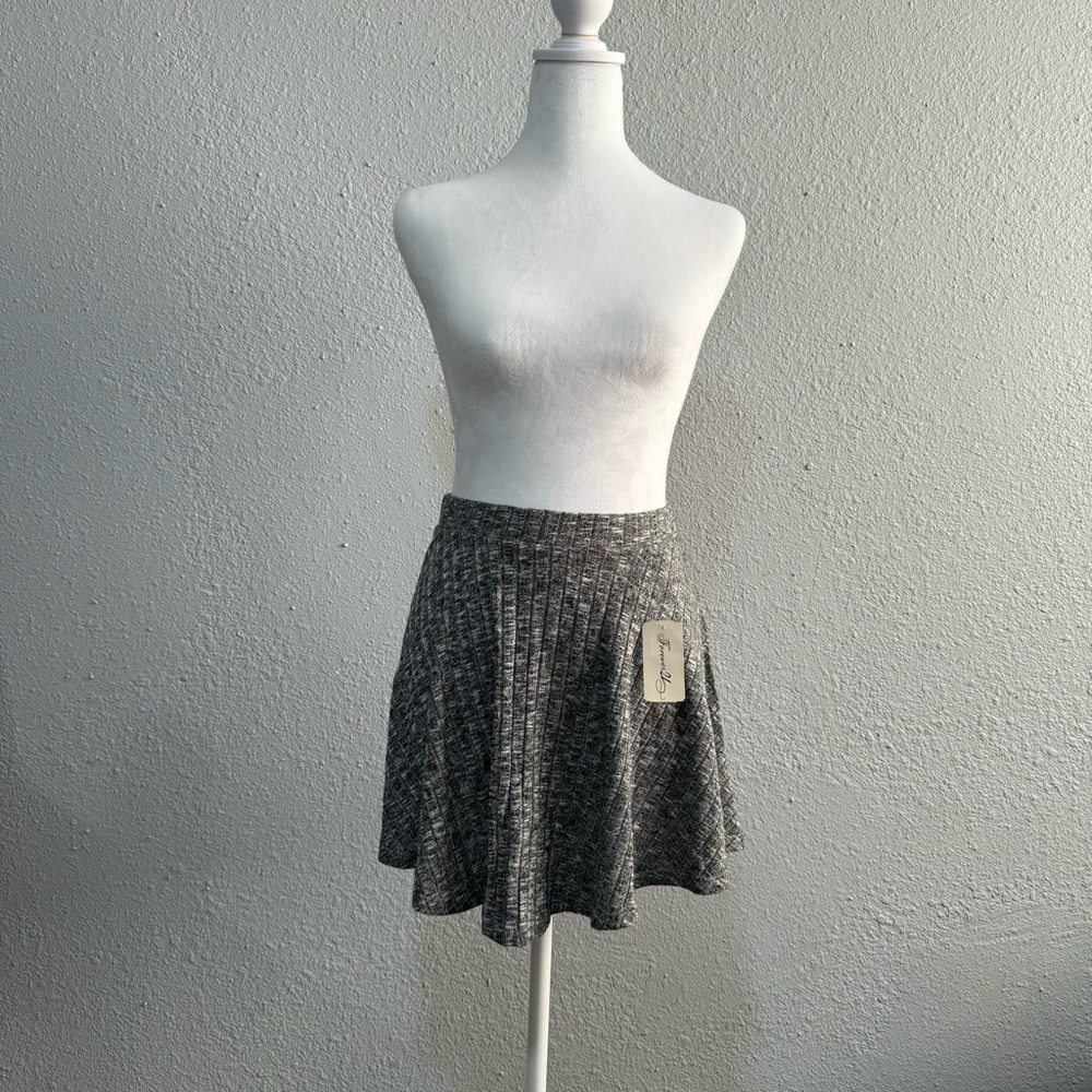 Forever 21 skirt